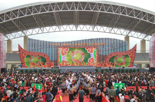 第十六届2016年中国石门柑橘节-节目开始了